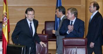 Mariano Rajoy preside la reunión del Grupo Popular en el Senado