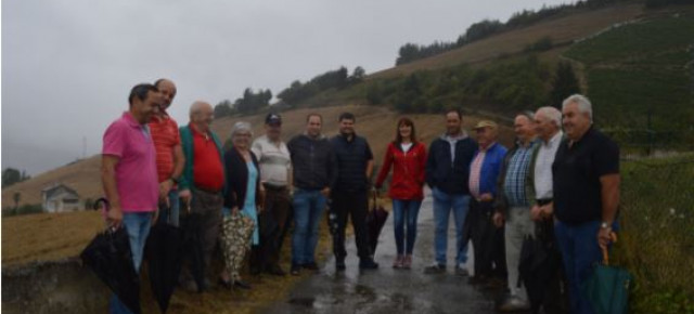 Los vecinos de Limés, Castro de Limés y Fonceca en la concentración