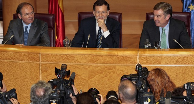 Mariano Rajoy preside la reunión del Grupo Popular en el Senado